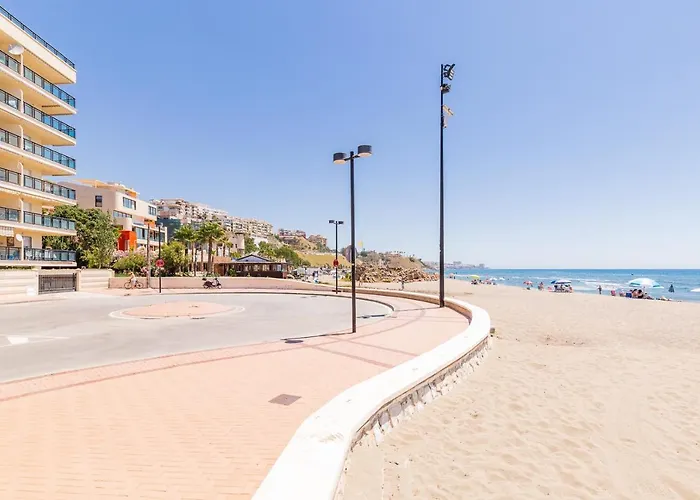 Paradise Marinos Fuengirola